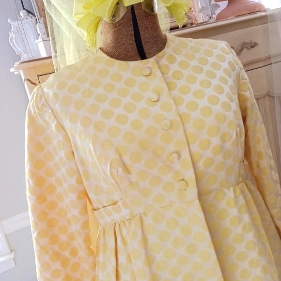 VINTAGE 1960S YELLOW POLKA DOT DRESS AND COAT! " JR. THEME NEW YORK"! UNION MADE - Picture 6 of 16